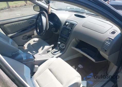 2002 Nissan Maxima Se z USA, uszkodzony, nr VIN JN1DA31AX2T306196